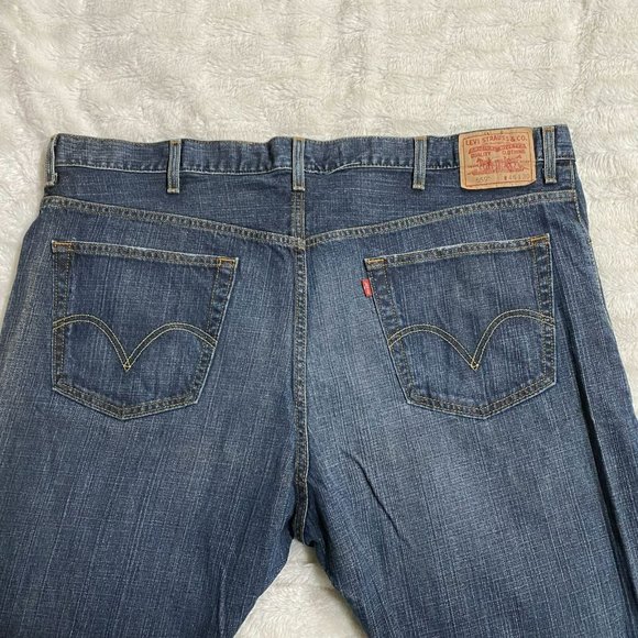 Levi's 559 Men Blue Cotton Relaxed Straight Fit Leg High-Rise Jeans Size W46/L30 - Picture 2 of 11